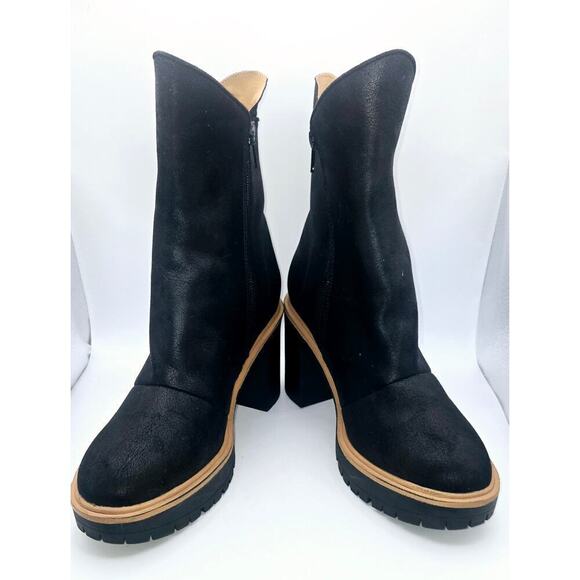 Oasis Society Lug Heeled Ankle Boot Ladies US Size 9 Medium - Picture 2 of 12